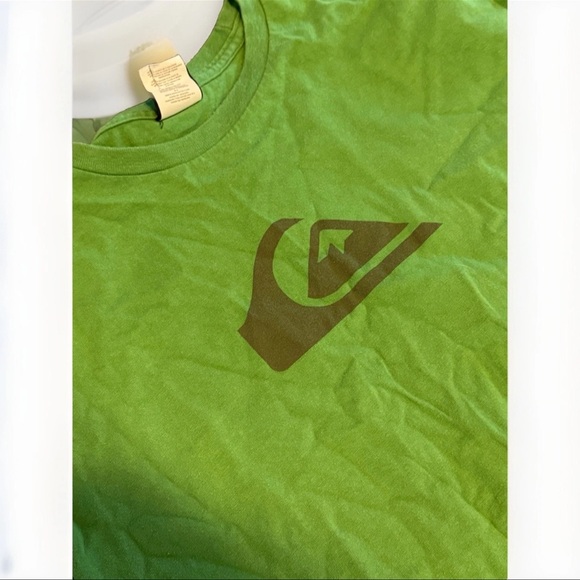 Vintage Y2K Quiksilver T-Shirt Green Size L Surf Skate Streetwear Retro Tee - Picture 2 of 5